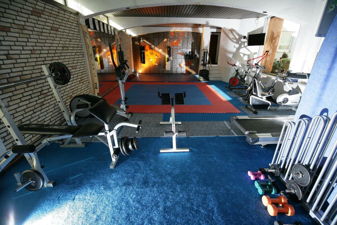 Apartments Am Baronenwald เกิพพิงเงน ภายนอก รูปภาพ