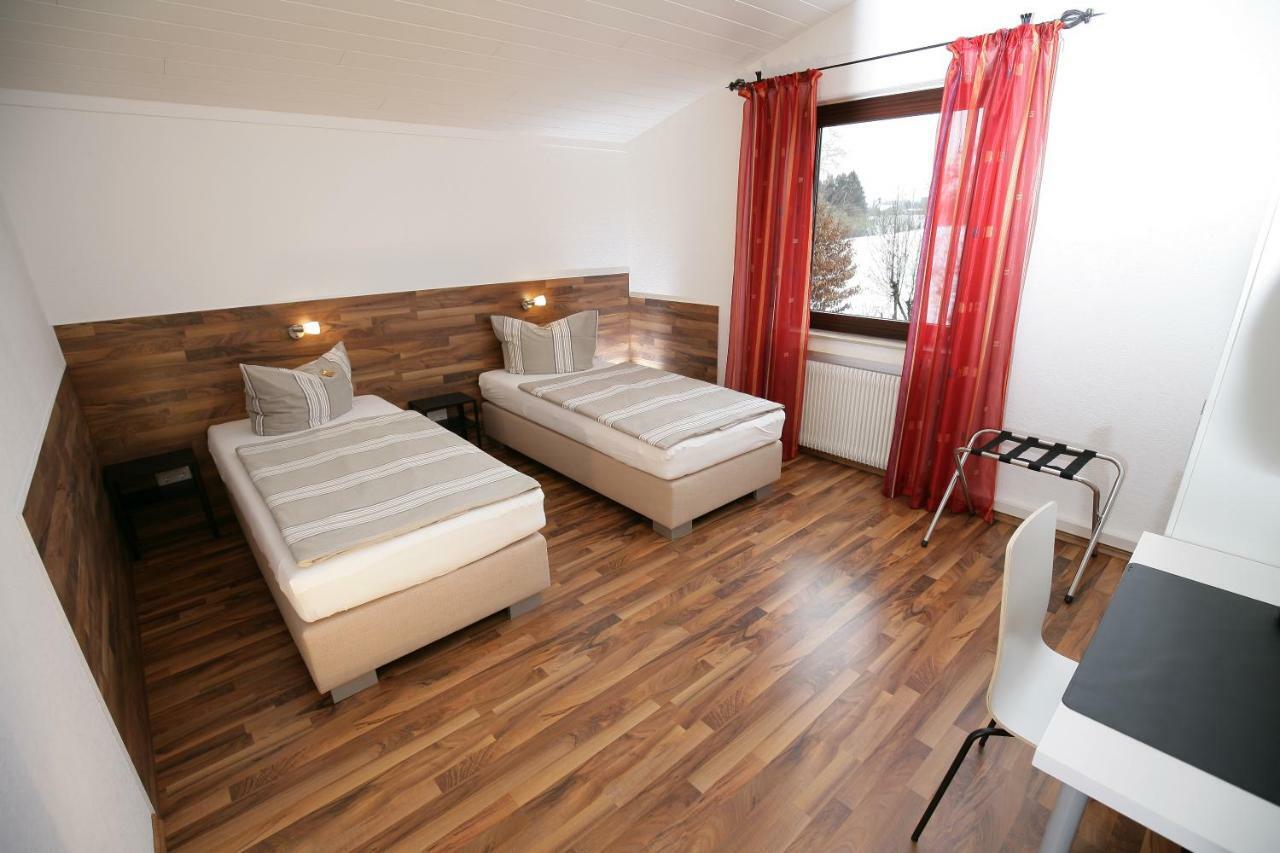 Apartments Am Baronenwald เกิพพิงเงน ภายนอก รูปภาพ